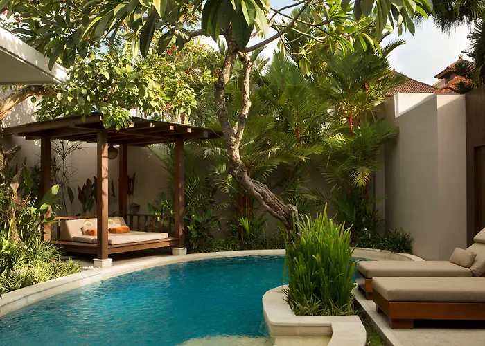 Alaya Dedaun Kuta Villa *
